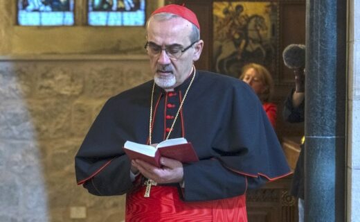Cardinale Pizzaballa durante la visita a Gaza
