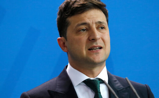 Zelensky durante un discorso ufficiale