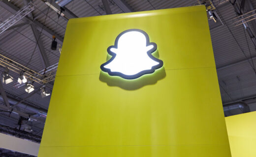 Logo di Snapchat con grafica musicale