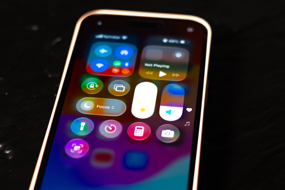 Screenshot di Siri AI su iOS 27