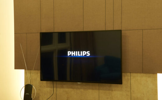 Philips Hue Play Gradient Strip Light Pro