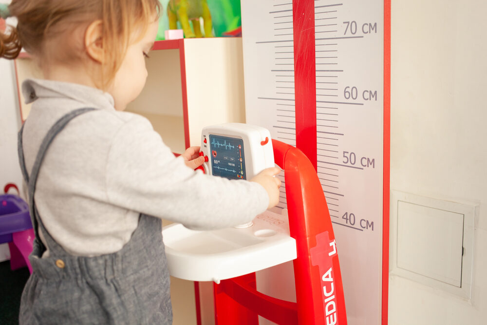 Pediatric Simulation Games a Latina